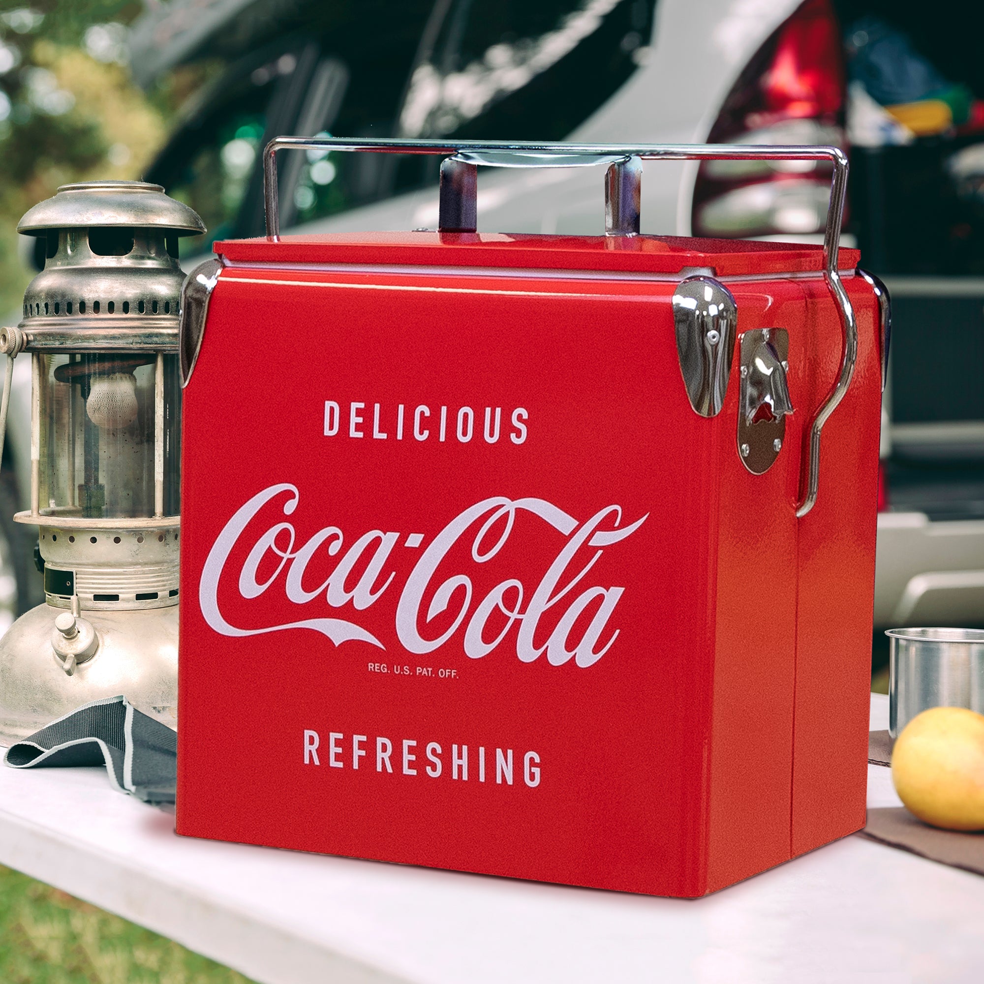 coca-cola-retro-ice-chest-cooler-sleek-design-13l