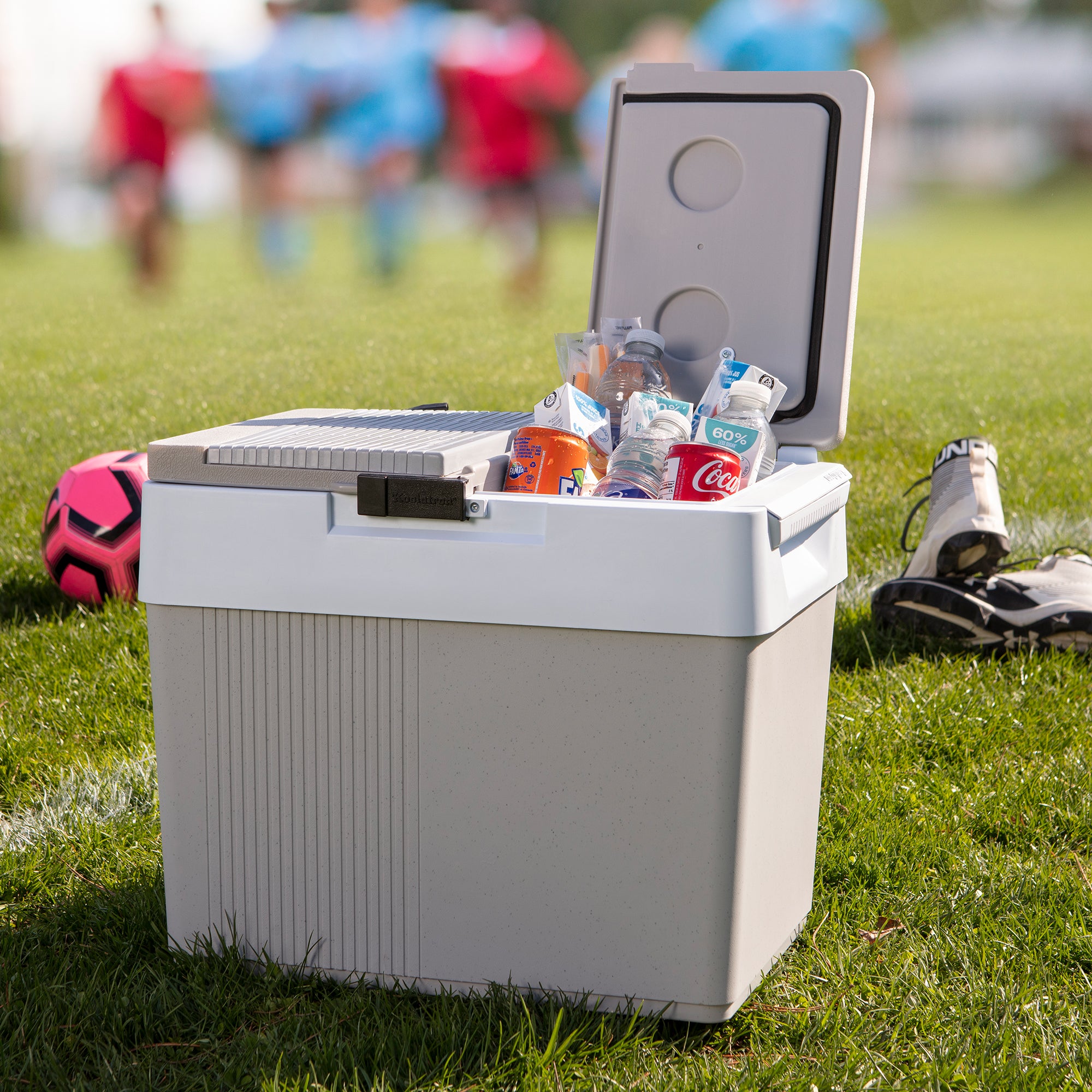 Electric Cool Box 31L Cooler Box 52 Can Portable 12v Camping Car Fridge Refrigerator For Campervan Perfect for Road Trips Picnics Travel Cooler/Warmer
